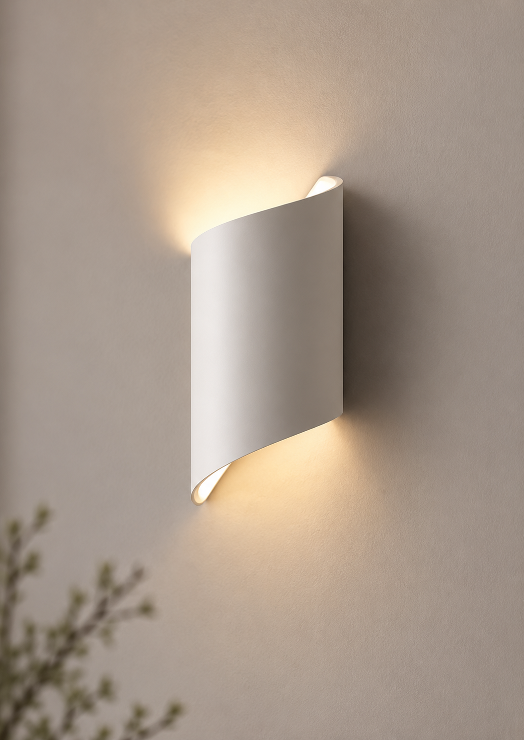 ELARA™ Wall Light