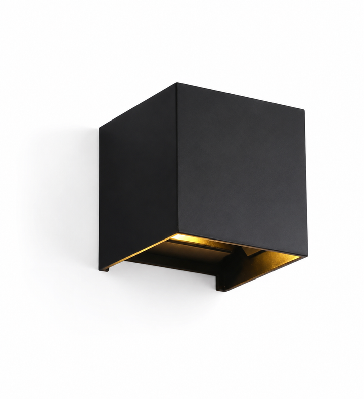 NOIRA™ Wall Light